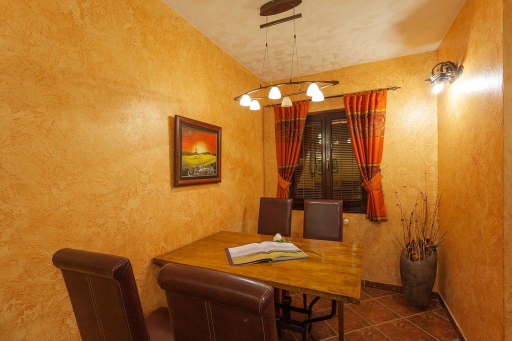Guest House Vila Bajka Ζλάτιμπορ Εξωτερικό φωτογραφία